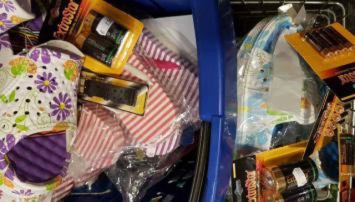 CATANIA: SANZIONATO NEGOZIO CINESE, VENDEVA MERCE PRIVA DI MARCHIO CE - 