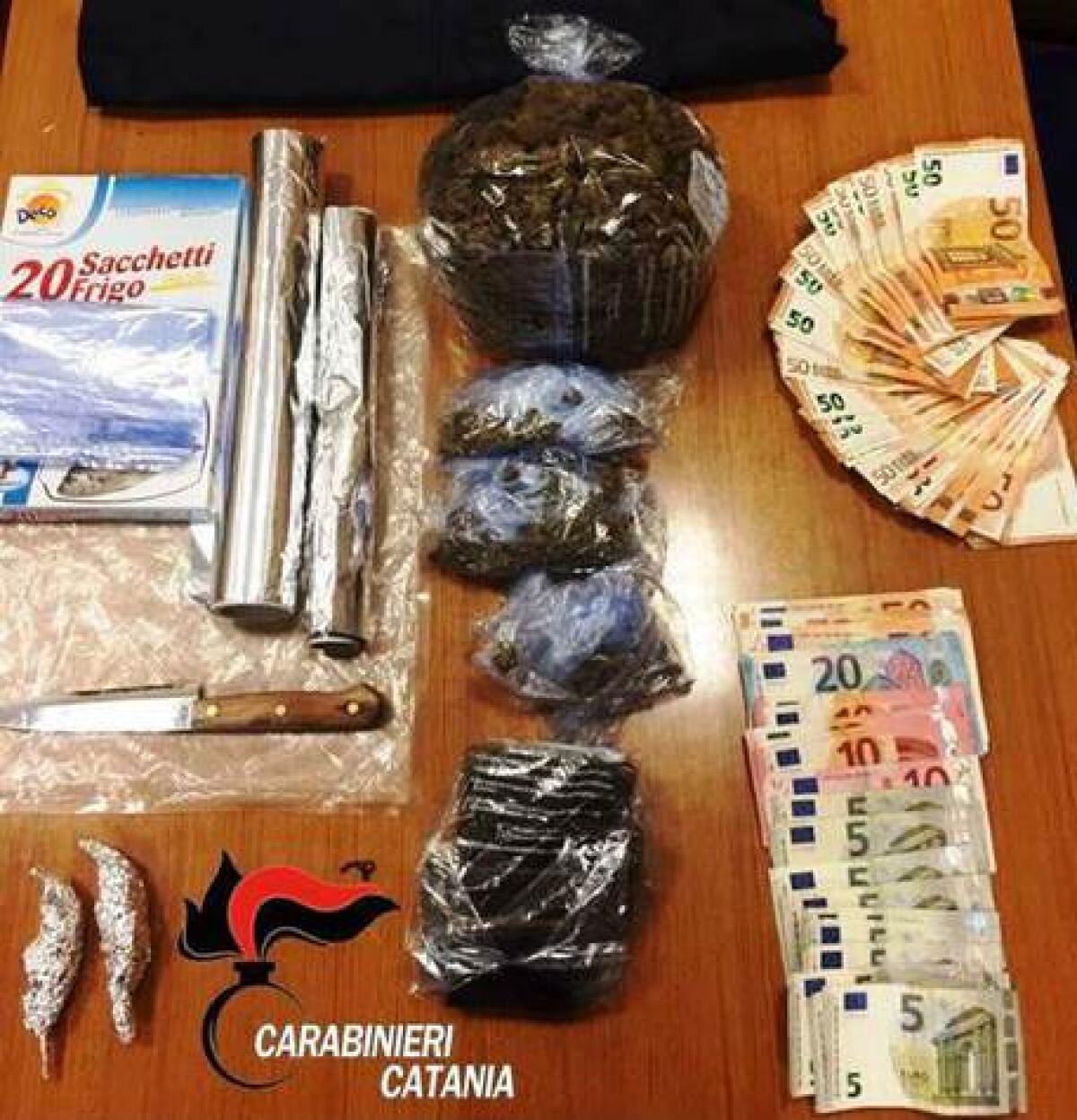CATANIA: UN CHILO DI DROGA A CASA, ARRESTATO - 