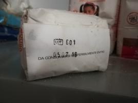 CATANIA: CHIUSA PANINERIA, ALIMENTI SCADUTI E BLATTE - FOTO