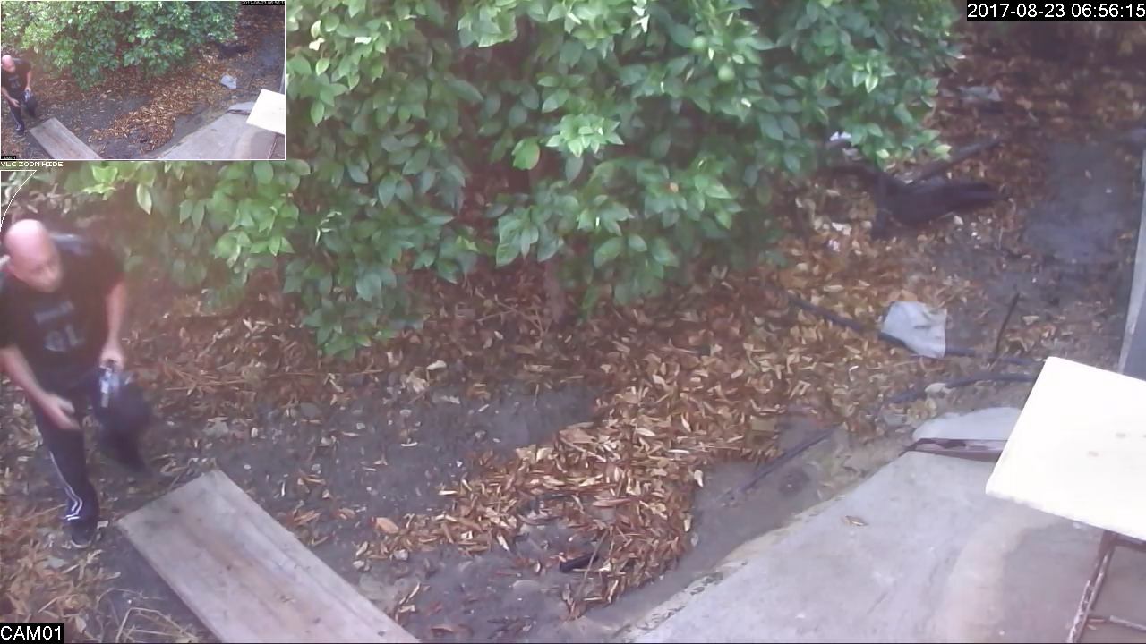 OMICIDIO PALAGONIA: LE IMMAGINI DEL KILLER VIDEO-FOTO I CARABINIERI CHIEDONO LA COLLABORAZIONE DEI CITTADINI