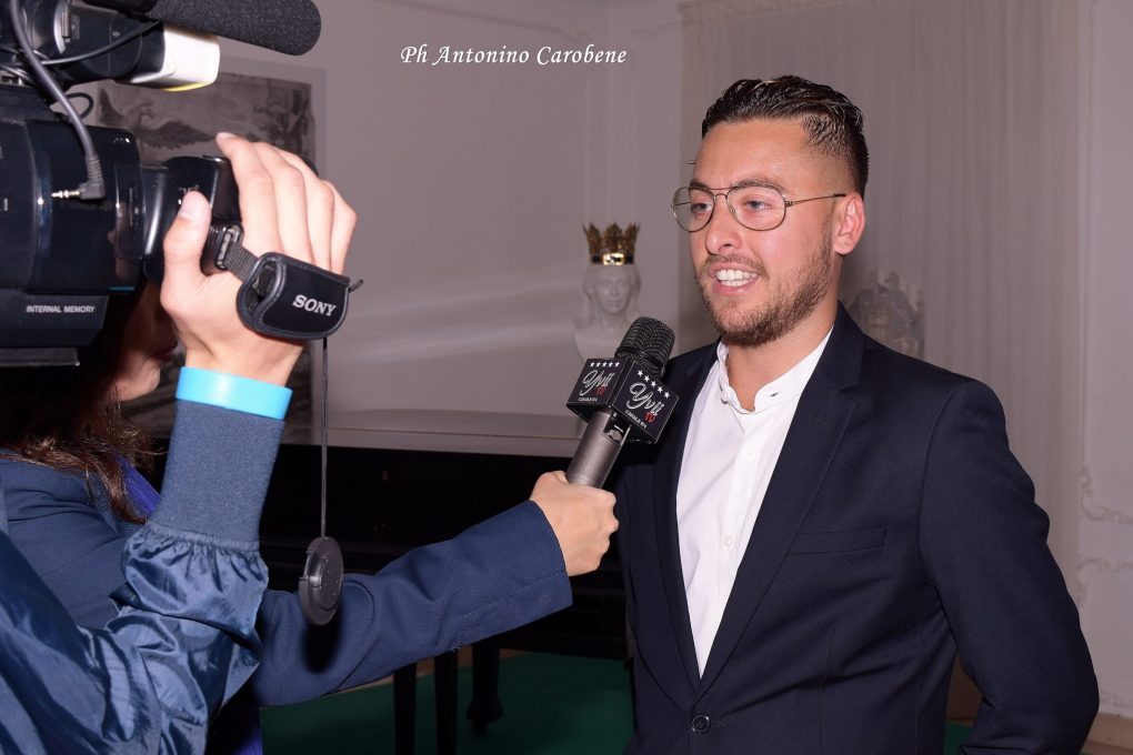 PATERNÒ: PRESENTATO IL LIBRO “NOMOFOBIA” DI SALVO ORTO