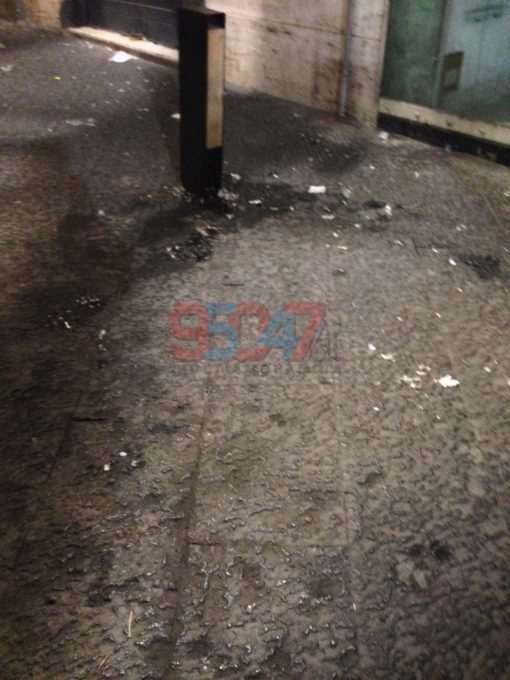 PATERNO': BRUTALMENTE PICCHIATO IN PIENO CENTRO MENTRE PASSEGGIA CON IL CANE