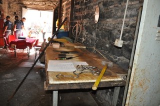 CATANIA: STALLE, MACELLI ABUSIVI E CAVALLI MALTRATTATI, SEQUESTRATI 3 LOCALI - FOTO