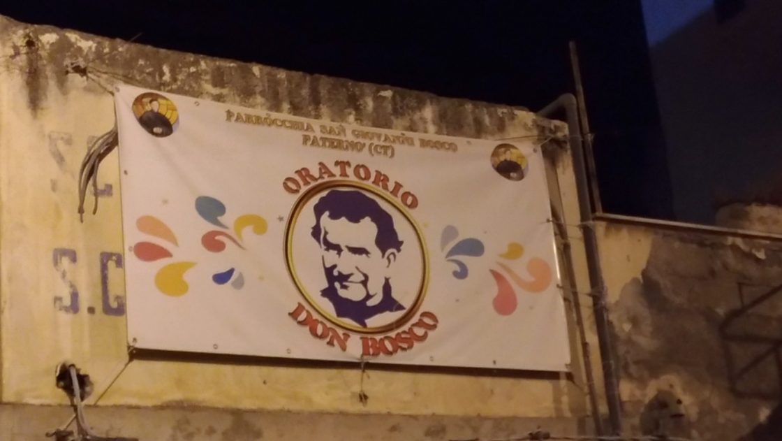 PATERNO': SI E' INSEDIATO DON MAURIZIO PAGLIARO, IL  NUOVO PARROCO DI S.GIOVANNI BOSCO - FOTO