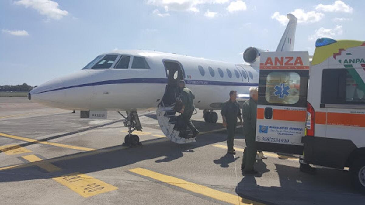 FALCON AERONAUTICA MILITARE DA CATANIA A ROMA PER SALVARE BAMBINA 2 MESI - 