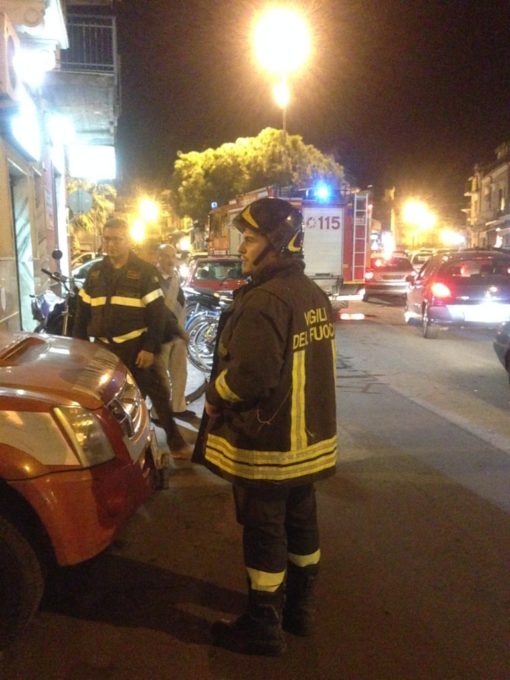 PATERNO': GATTINO SALVATO DAI VVF