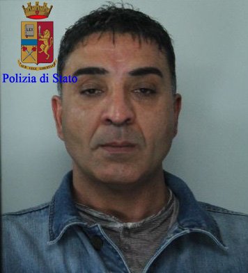 RUBAVANO I MEZZI ALLE AZIENDE, SGOMINATA BANDA DI CATANESI - LE FOTO