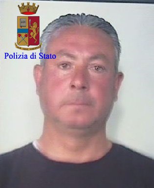 RUBAVANO I MEZZI ALLE AZIENDE, SGOMINATA BANDA DI CATANESI - LE FOTO