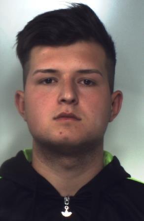 VIAGRANDE: MINACCIA TRAMITE “SOCIAL” LA VITTIMA/TESTIMONE, ARRESTATO