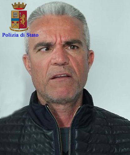 RUBAVANO I MEZZI ALLE AZIENDE, SGOMINATA BANDA DI CATANESI - LE FOTO