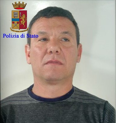 RUBAVANO I MEZZI ALLE AZIENDE, SGOMINATA BANDA DI CATANESI - LE FOTO