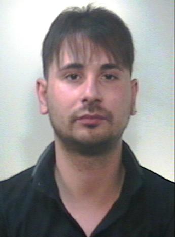 CATANIA: CANE FIUTA DROGA, TROVA 1 KG MARIJUANA