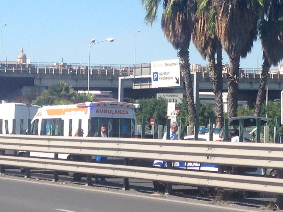 INCIDENTE STRADALE ALL'ALTEZZA DELLO SVINCOLO DI MISTERBIANCO