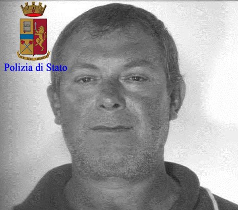 RUBAVANO I MEZZI ALLE AZIENDE, SGOMINATA BANDA DI CATANESI - LE FOTO