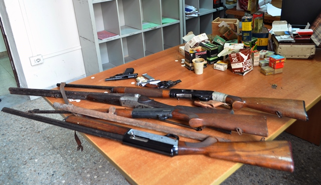 CONTROLLI A TAPPETO DELLA POLIZIA AD ACIREALE, S.VENERINA E CALATABIANO - I DETTAGLI