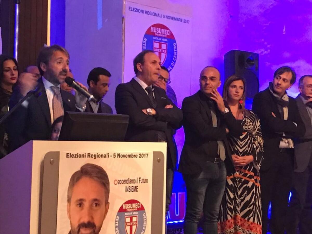 BOOM DI PRESENZE A SAN FRANCESCO ALLA COLLINA, PER LA CHIUSURA DELLA CAMPAGNA ELETTORALE DI VITO RAU - 