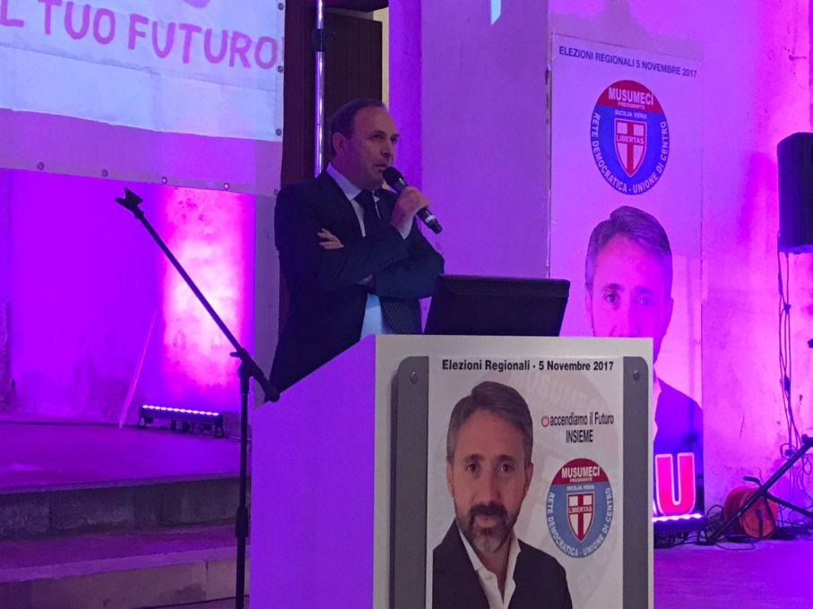 BOOM DI PRESENZE A SAN FRANCESCO ALLA COLLINA, PER LA CHIUSURA DELLA CAMPAGNA ELETTORALE DI VITO RAU