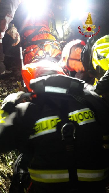 MANDANICI (ME): CACCIATORE MUORE MENTRE INSEGUE DEI CINGHIALI, SALMA RECUPERATA DAI FINANZIERI - FOTO