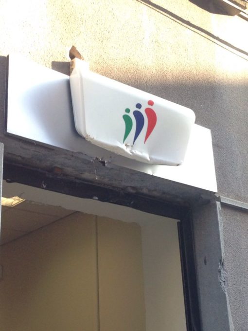 SANTA MARIA DI LICODIA: ASSALTO AL BANCOMAT CON ESCAVATORE