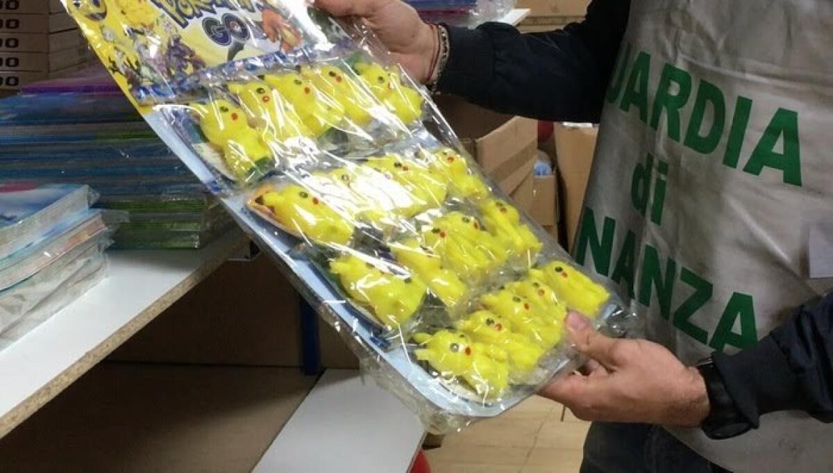 MISTERBIANCO: Gdf sequestra 200mila giocattoli falsi - 