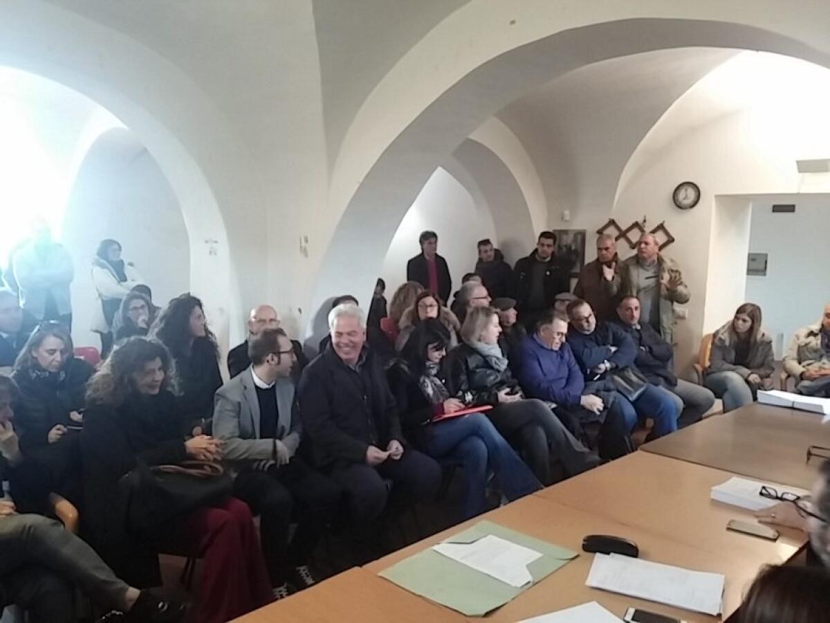 PATERNO': Giunta al quartiere scala vecchia - 