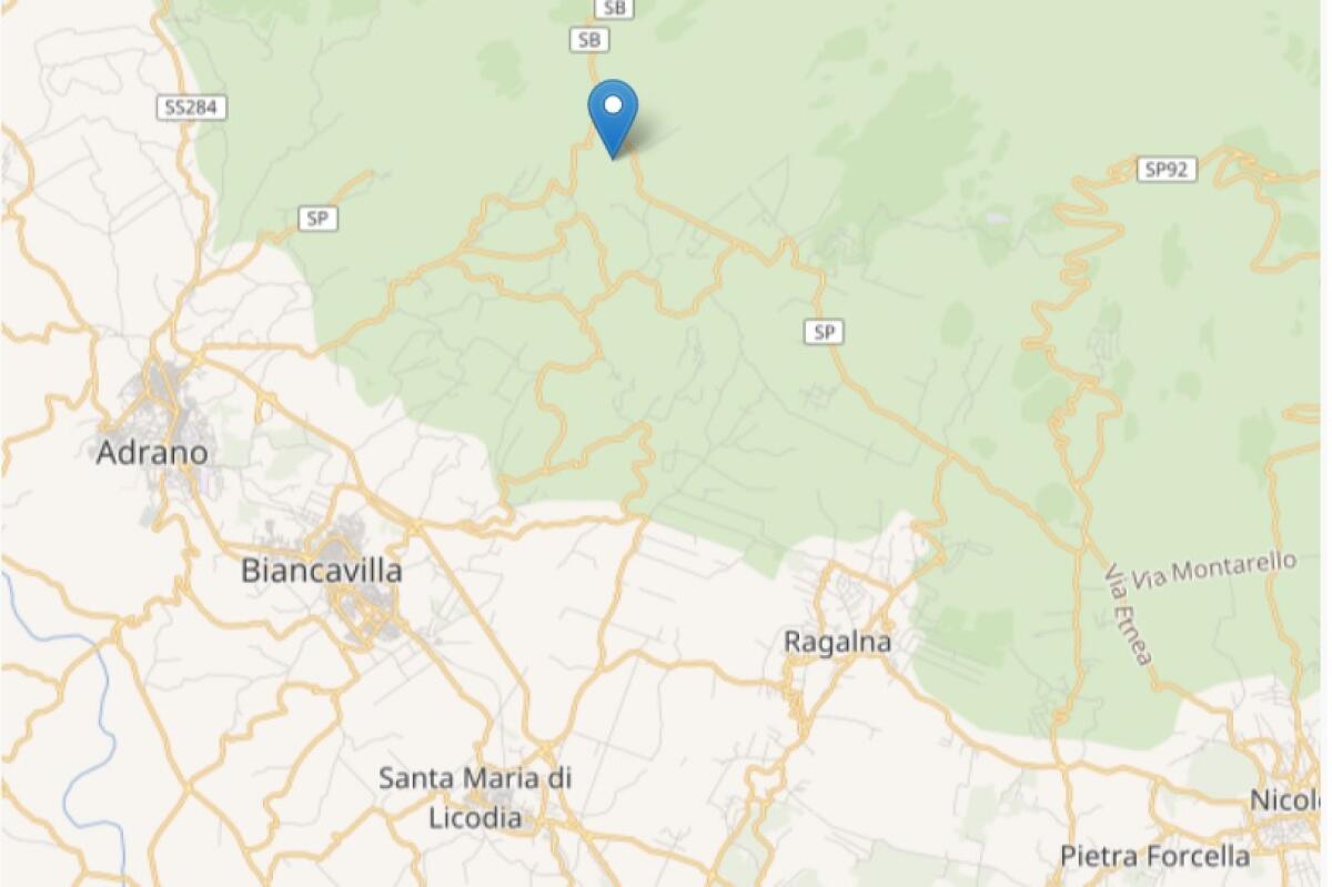 LIEVE SCOSSA ALLE ORE 6.53, A BIANCAVILLA MAGNITUDO 2.1 - 