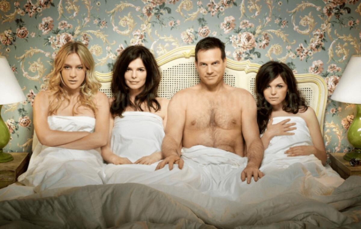 Mette incinta la fidanzata, poi la madre, la zia e la sorella di lei: la storia di un 23enne calabrese diventa virale - 