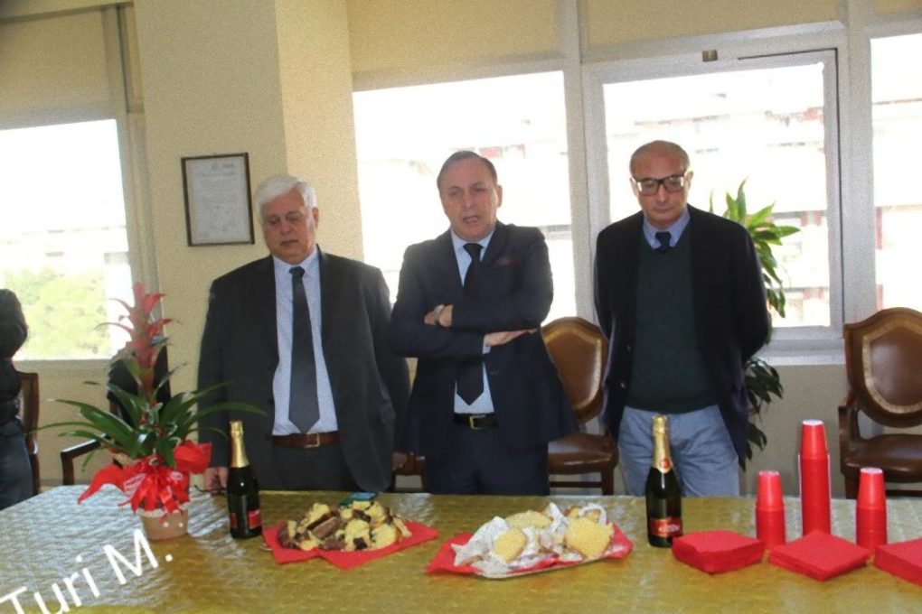 PATERNO': Gli auguri del sindaco alla stampa