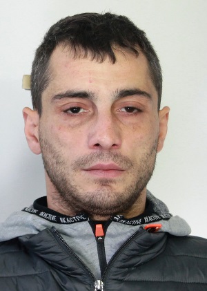 CATANIA: DUE “CORRIERI” FERMATI AL CASELLO CON 3 CHILI DI COCAINA