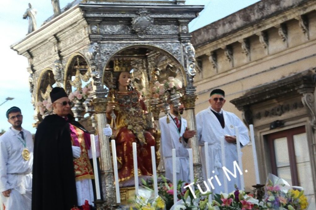 BELPASSO: Santa Lucia fra la sua gente