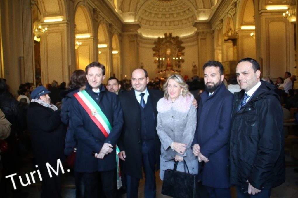 BELPASSO: Santa Lucia fra la sua gente