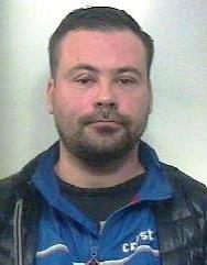 MOTTA SANT’ANASTASIA: RICERCATO CATTURATO IN UN PUB