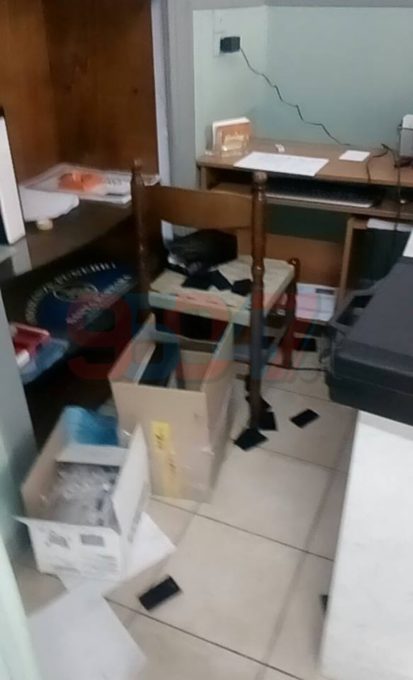 PATERNO' MISTERIOSO FURTO IN UN AGENZIA DI POMPE FUNEBRI, LE FOTO