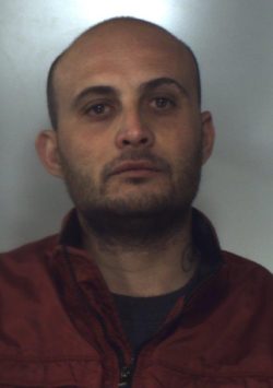 ACI SANT'ANTONIO: Sgominata banda di ladri seriali, le telecamere li inchiodano