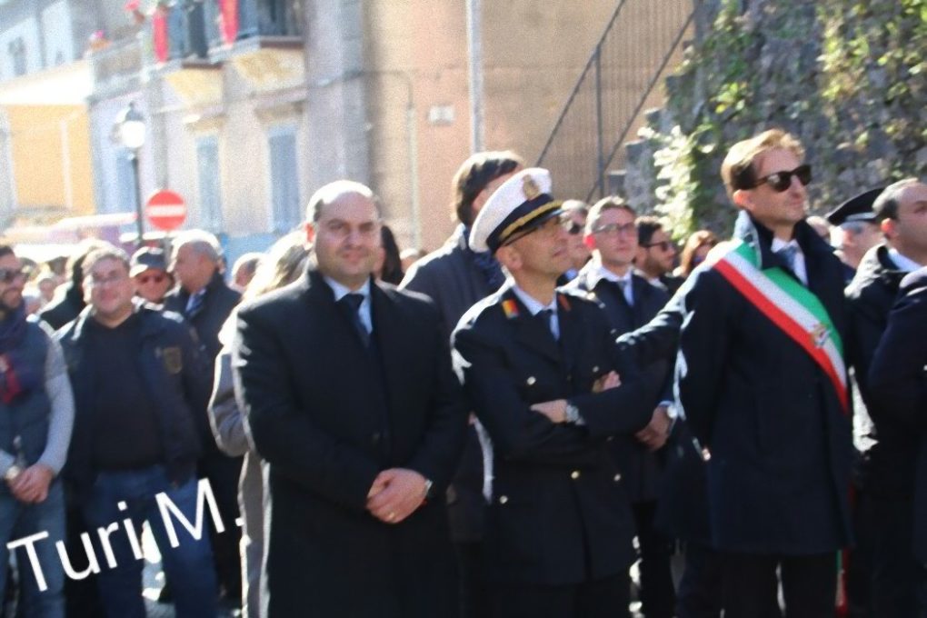 BELPASSO: Santa Lucia fra la sua gente