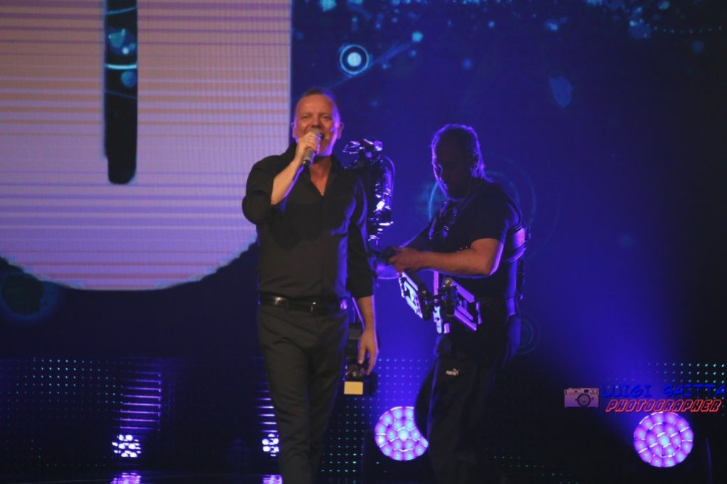 TELEVISIONE: STASERA IL DEBUTTO DI SALVO LA ROSA SU 7 GOLD - LE FOTO