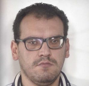 ADRANO: 35enne arrestato per droga