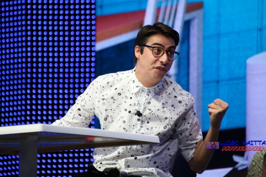 TELEVISIONE: STASERA IL DEBUTTO DI SALVO LA ROSA SU 7 GOLD - LE FOTO