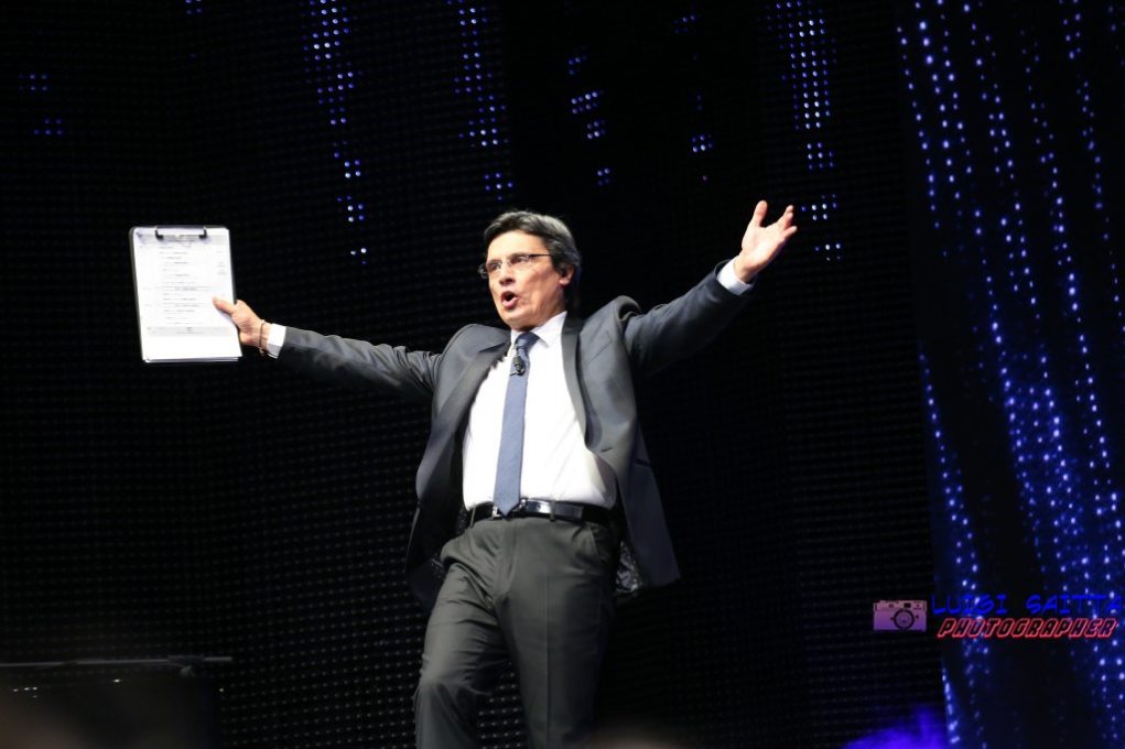 TELEVISIONE: STASERA IL DEBUTTO DI SALVO LA ROSA SU 7 GOLD - LE FOTO