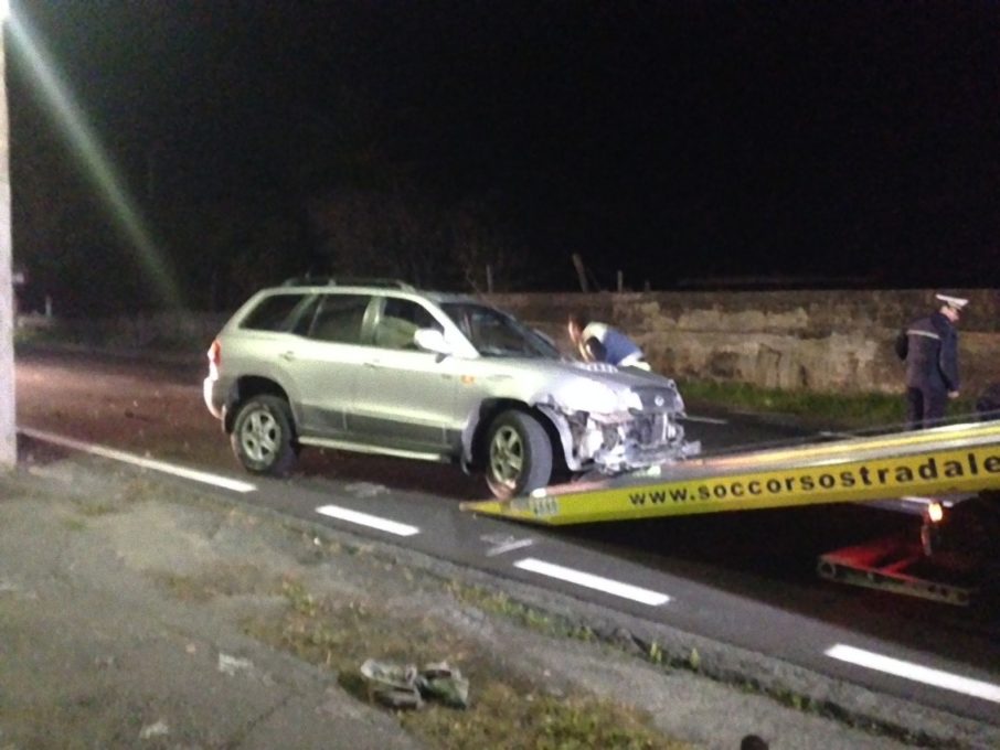 PATERNO': Incidente vicino Schettino - Le foto