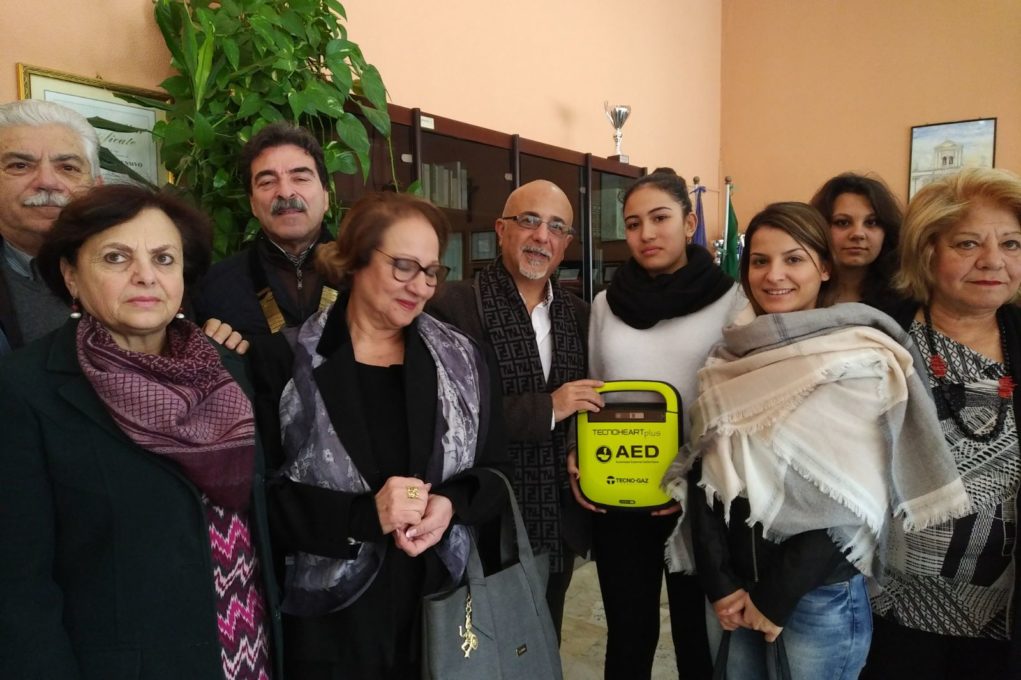 PATERNO': Il Kiwanis di Paternò dona un defibrillatore all'Istituto Comprensivo Don Milani - LE FOTO