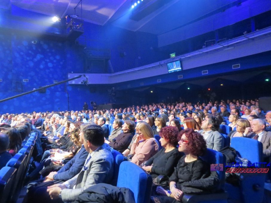 TELEVISIONE: STASERA IL DEBUTTO DI SALVO LA ROSA SU 7 GOLD - LE FOTO