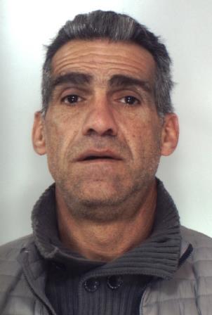 PALAGONIA: Padre e figlio gestivano ”market” della droga, sequestrata droga per oltre mezzo milione di euro.