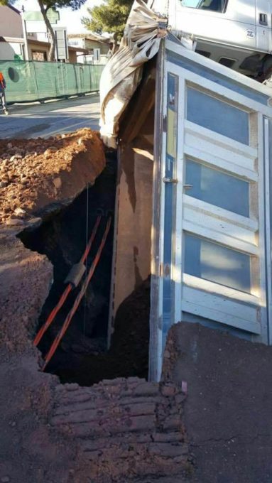 CATANIA: Camion sprofonda, circonvallazione chiusa per una notte - Le foto