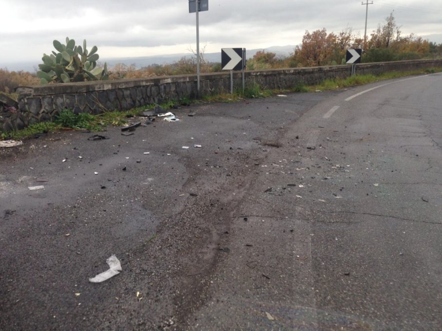 BELPASSO: Scontro frontale auto camion, interviene elisoccorso