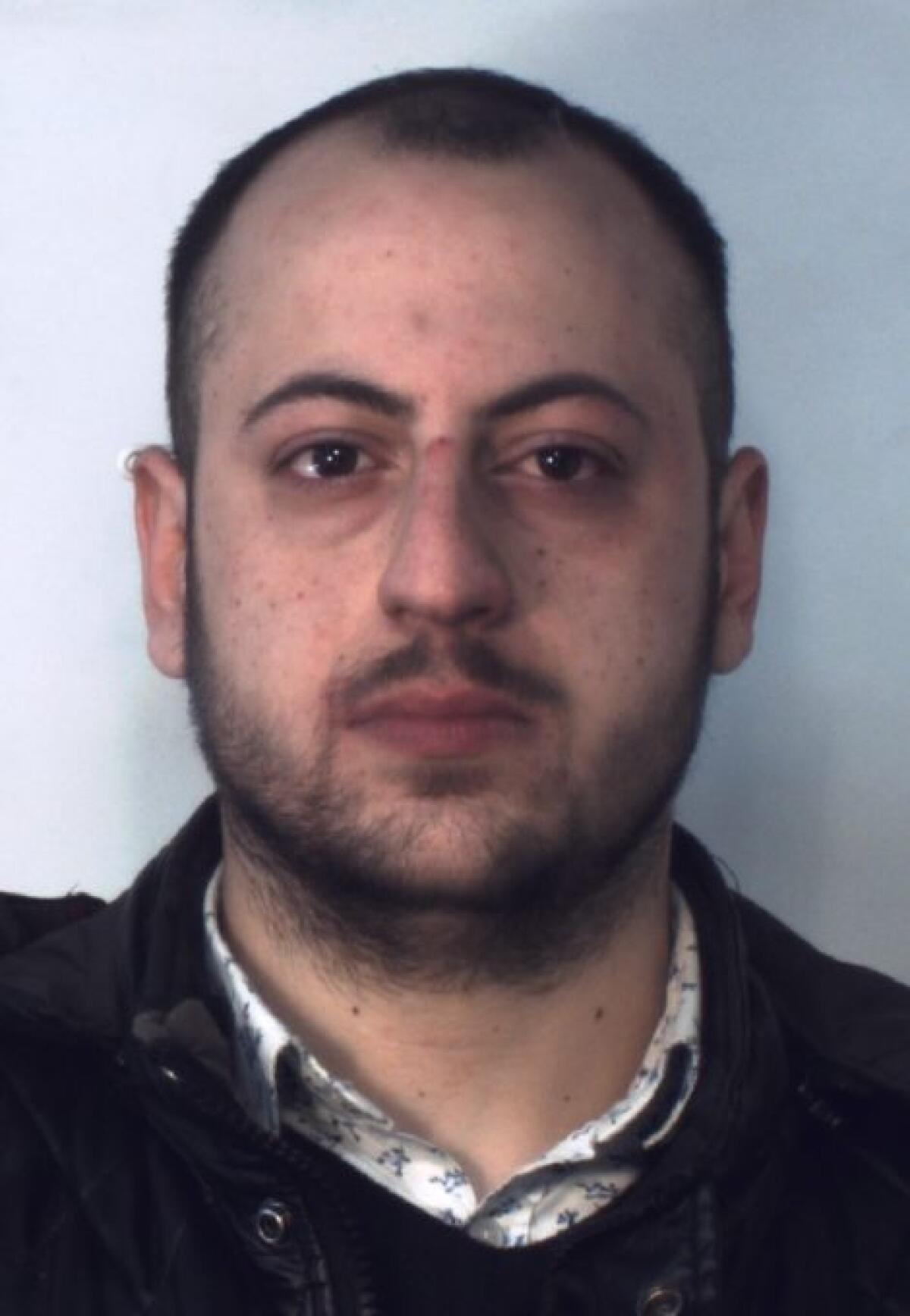 CATANIA: Aveva rapinato una coppietta in Piazza Vincenzo Bellini, arrestato e rinchiuso in carcere - 