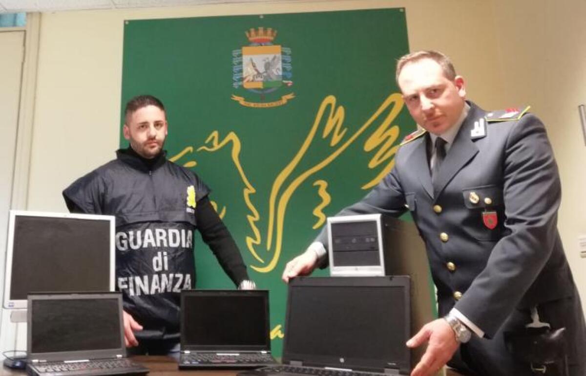 Paternò e Biancavilla, sequestrati due centri scommesse abusivi - 