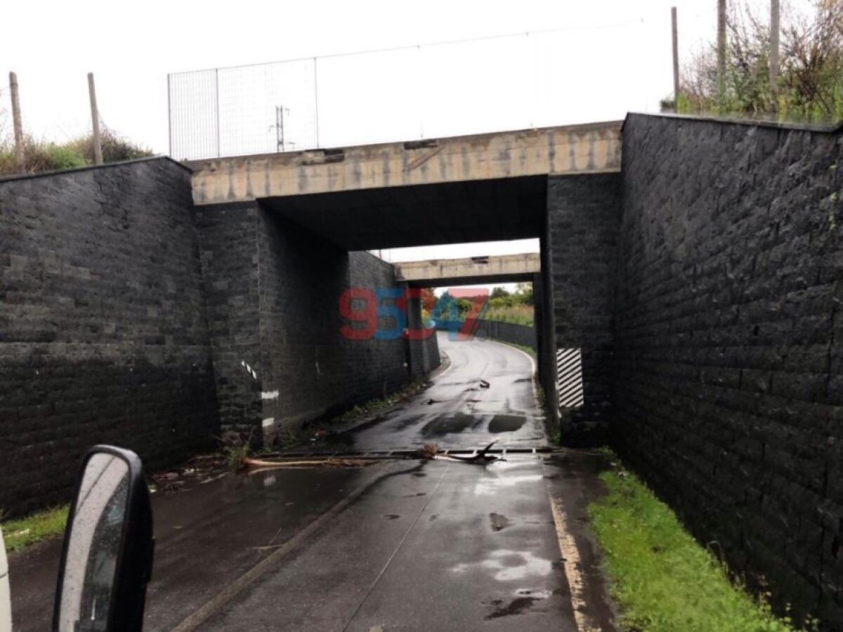 PATERNO': Scomparse le grate sulla strada per Scalilli - 