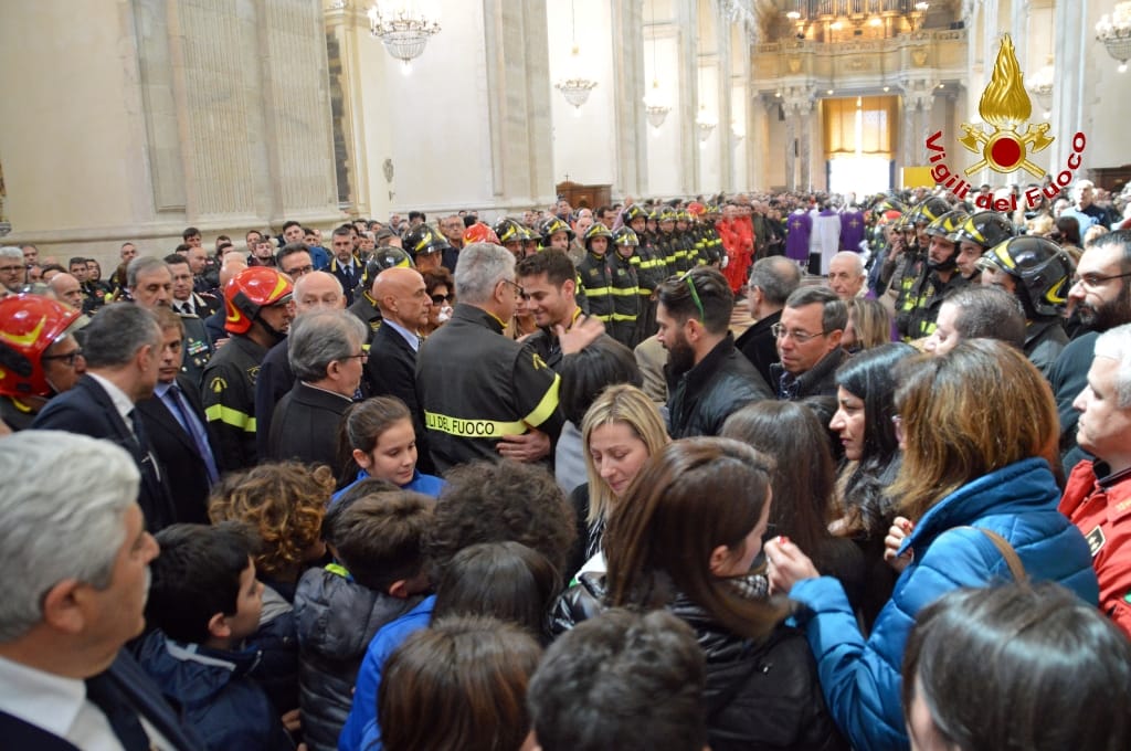 CATANIA: I funerali di Dario Ambiamonte FOTO E VIDEO