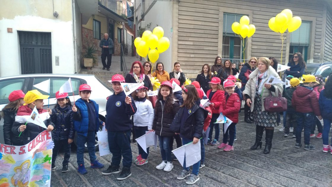 PATERNO': Visita della Scuola Primaria “Giovanni XXIII” presso la Chiesa “Madonna delle Grazie in ricorrenza della Festa di S. Giuseppe